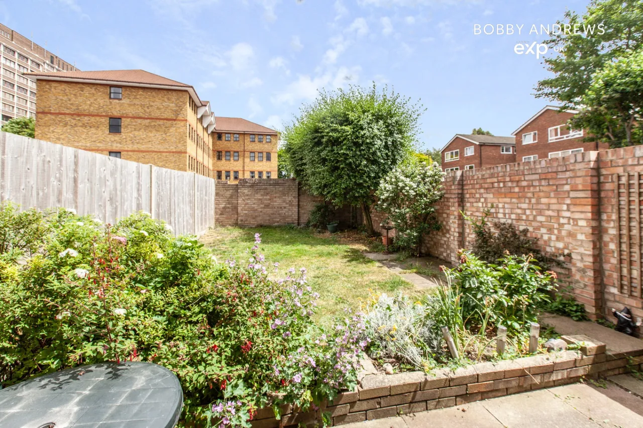 Kingsmead Close, DA15, photo 20