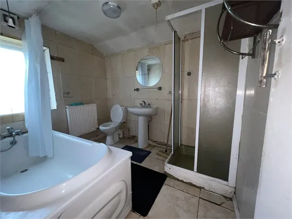 Burnt Oak Terrace, GILLINGHAM, ME7 1DT, photo 7