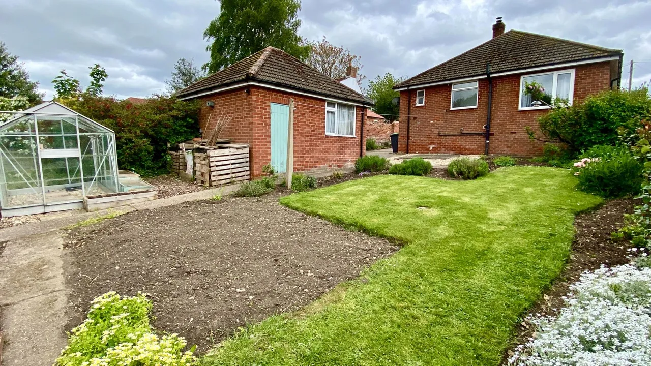 Clint Lane, Navenby, LN5, photo 12
