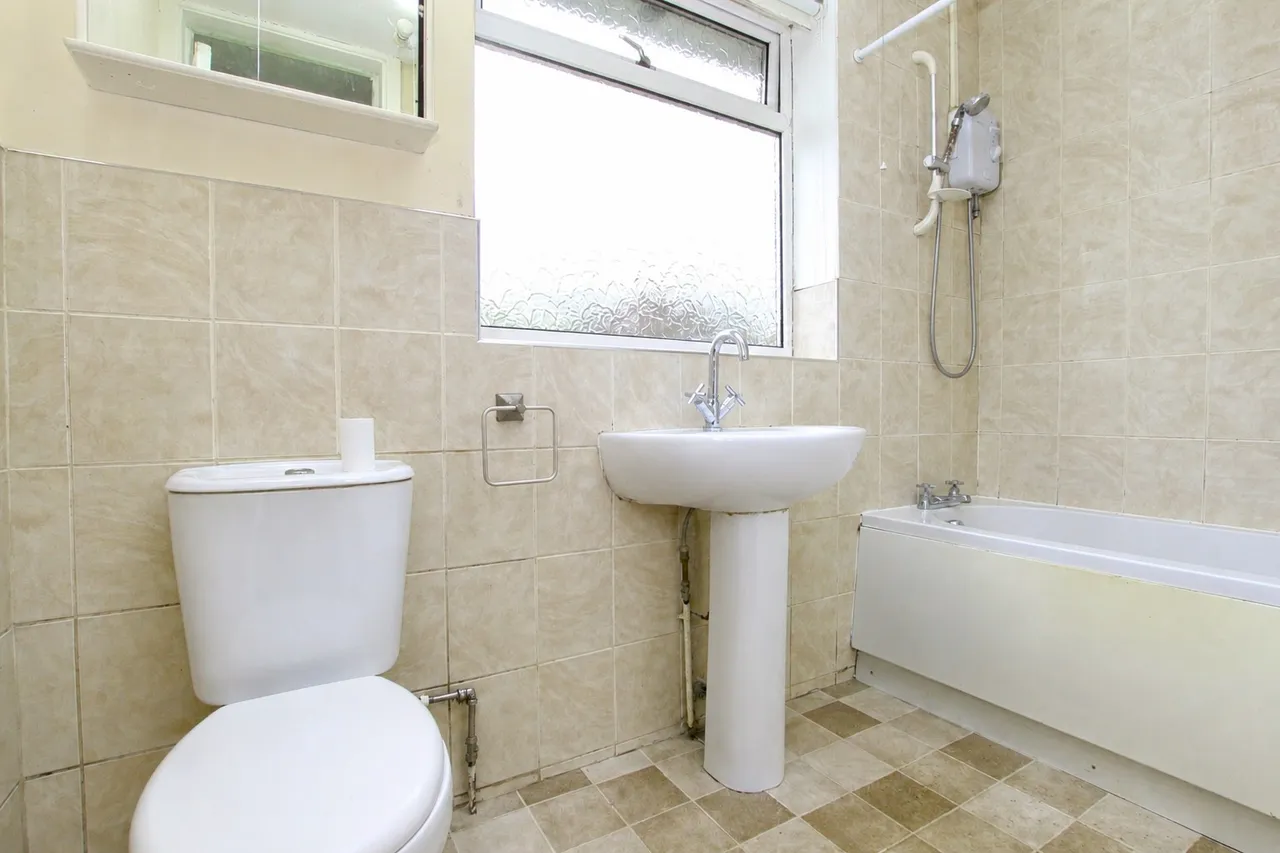 Clint Lane, Navenby, LN5, photo 10