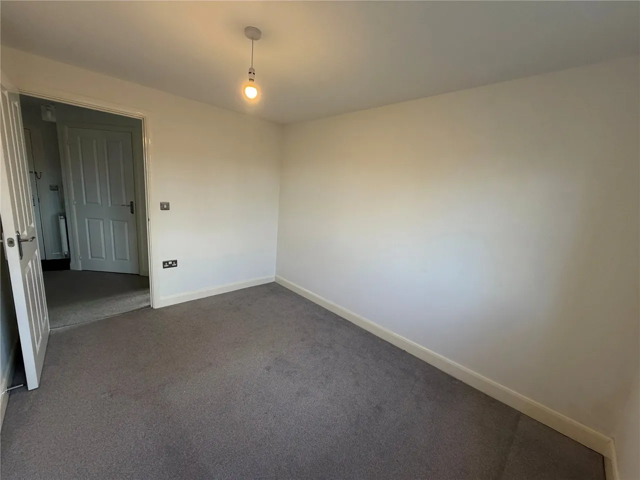 Derwent Drive, Doncaster, South Yorkshire, DN4, photo 10