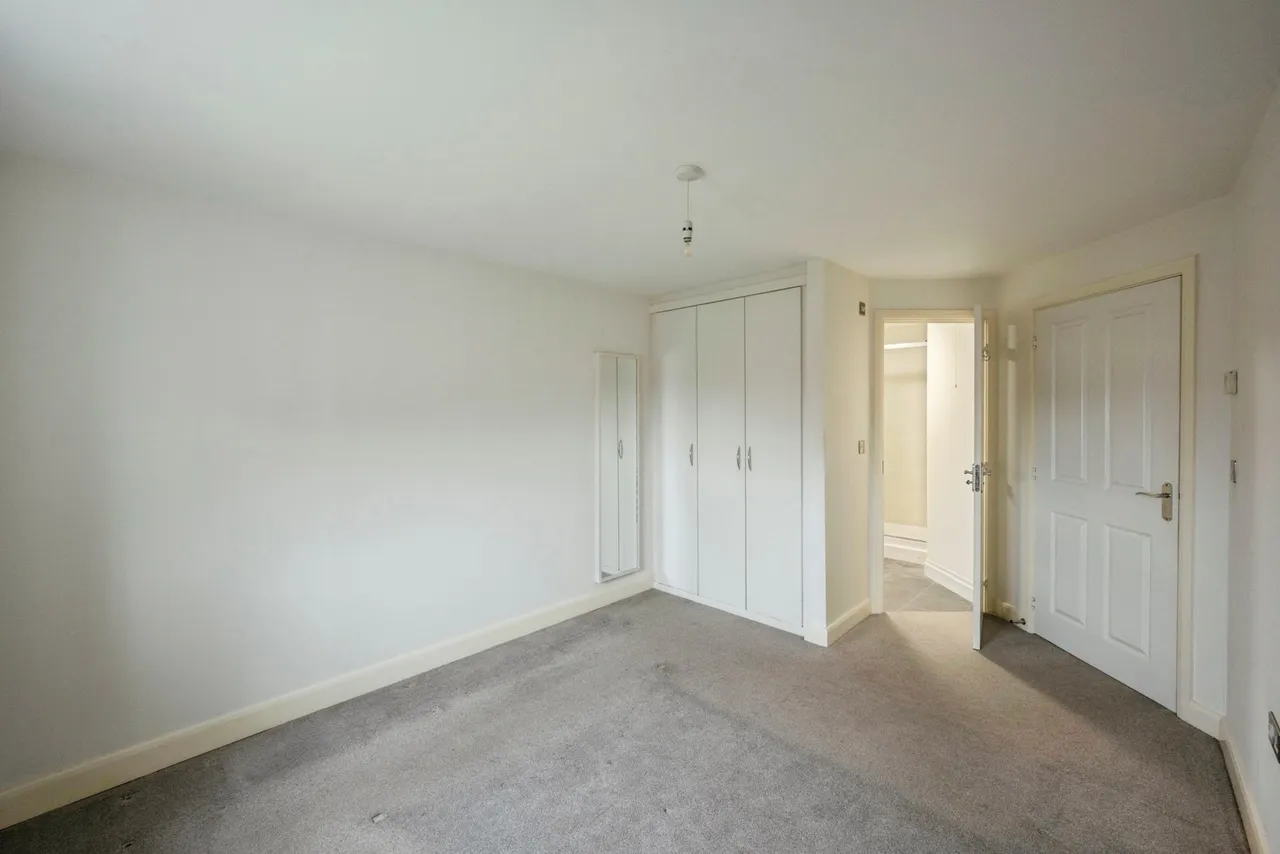 Derwent Drive, Doncaster, South Yorkshire, DN4, photo 7