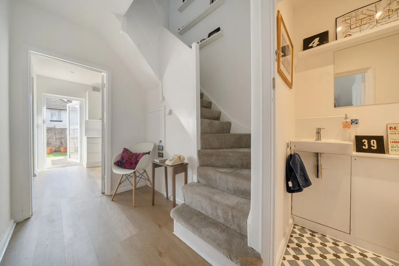 Riddons Road, SE12, photo 2