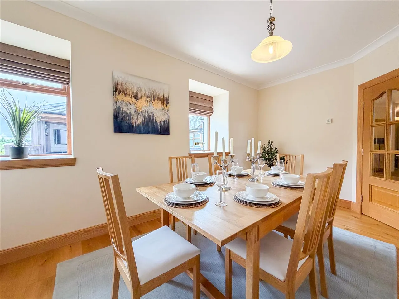 Strathaven, ML10 6RP, photo 11