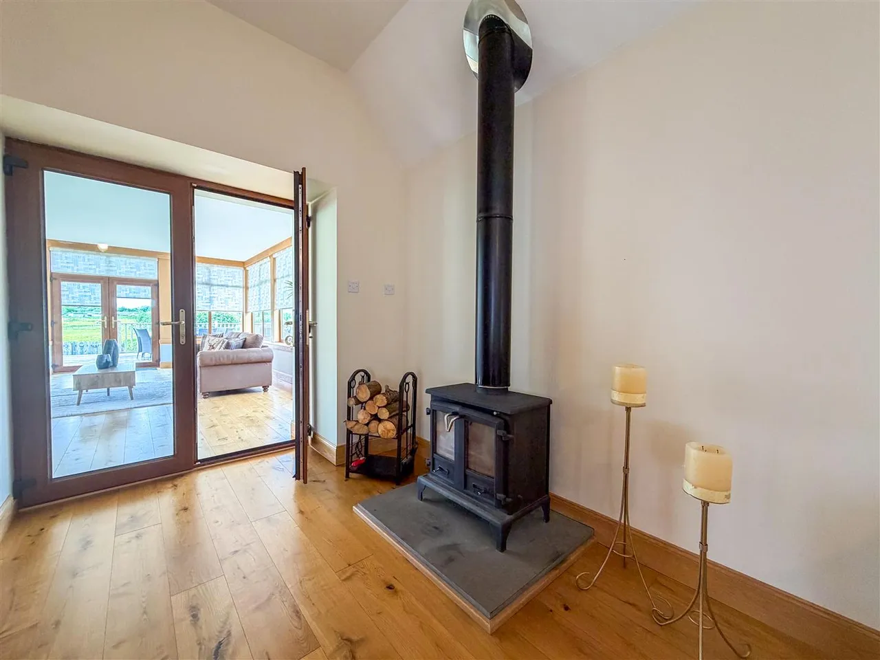 Strathaven, ML10 6RP, photo 6
