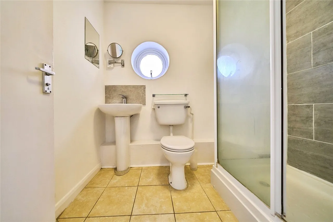 Whales Yard, West Ham Lane, London, E15, photo 16