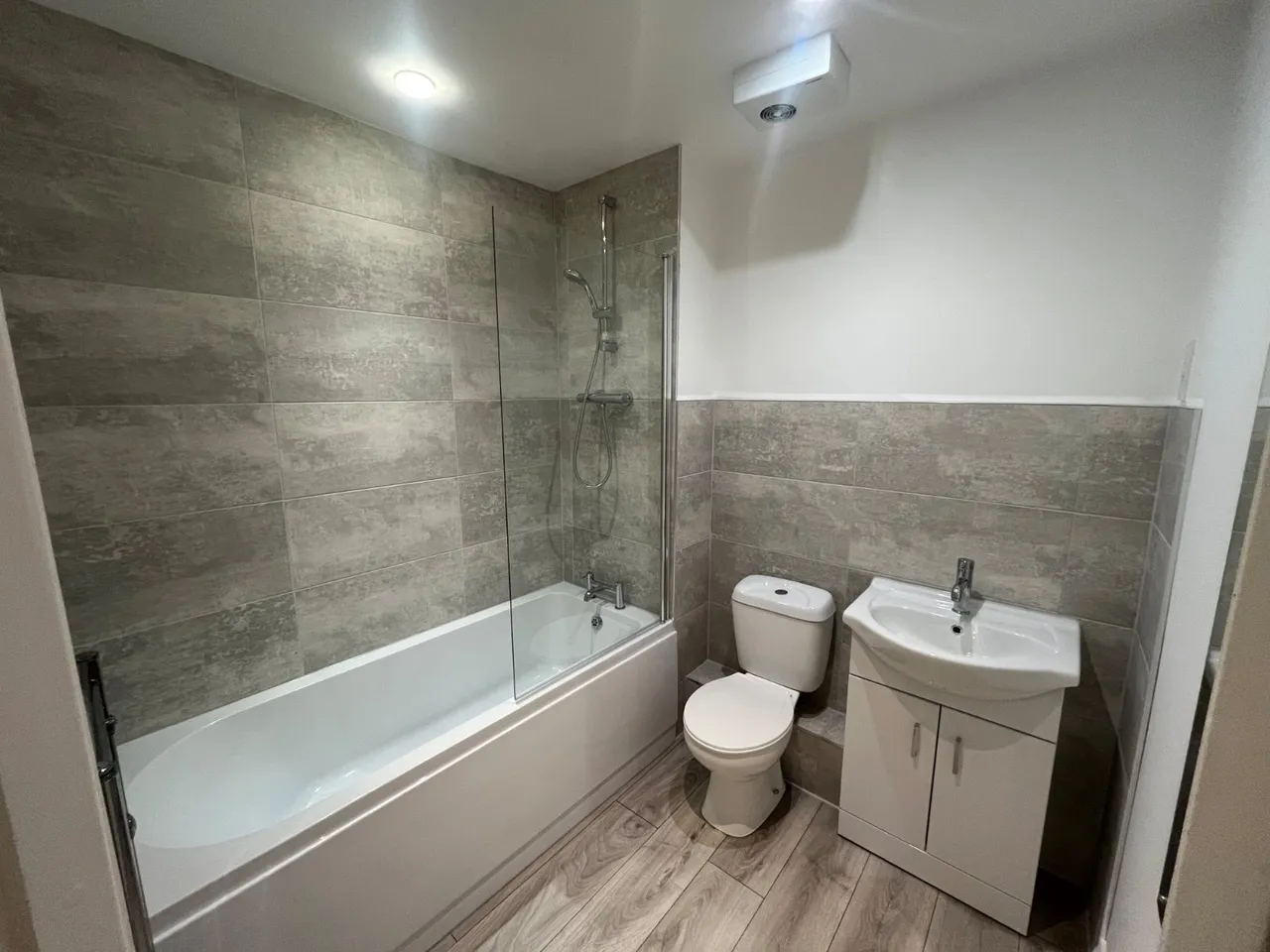 Loughborough Road, West Bridgford, NG2, photo 6
