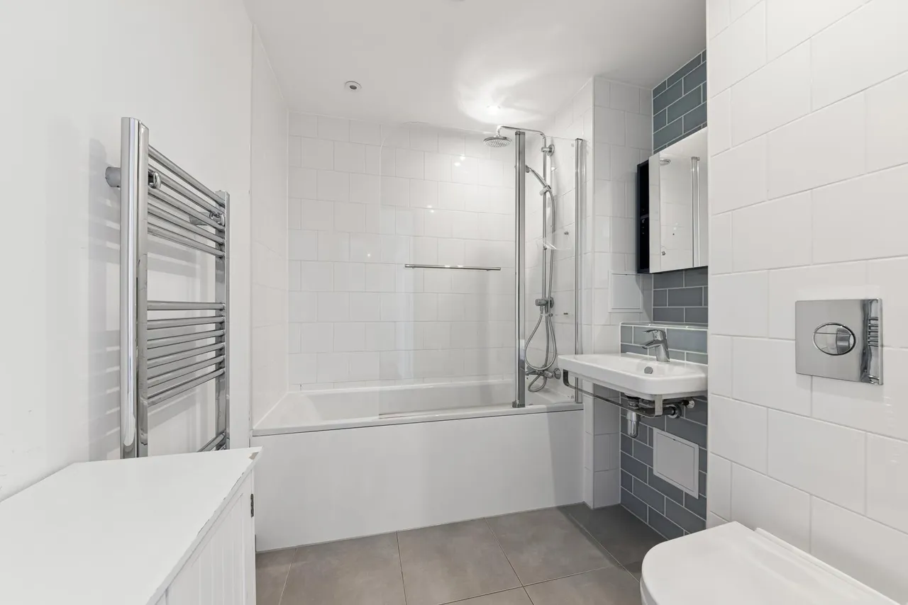 Terry Spinks Place, London, E16, photo 8