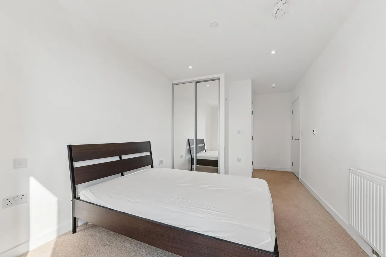 Terry Spinks Place, London, E16, photo 6
