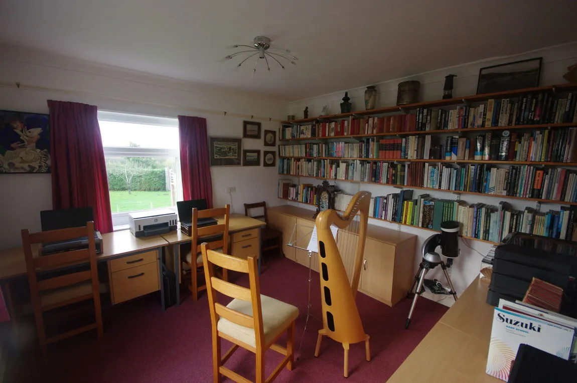 Cwm, Rhuddlan, Rhuddlan, Denbighshire, LL18 5RY, photo 9