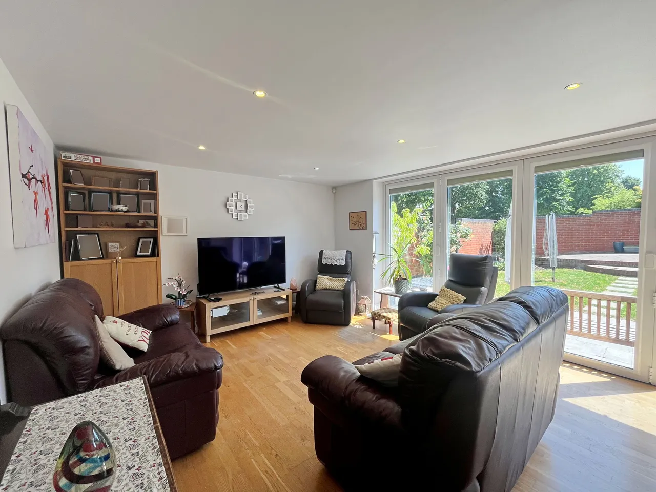 Ferrymead Avenue, Greenford, UB6, photo 4
