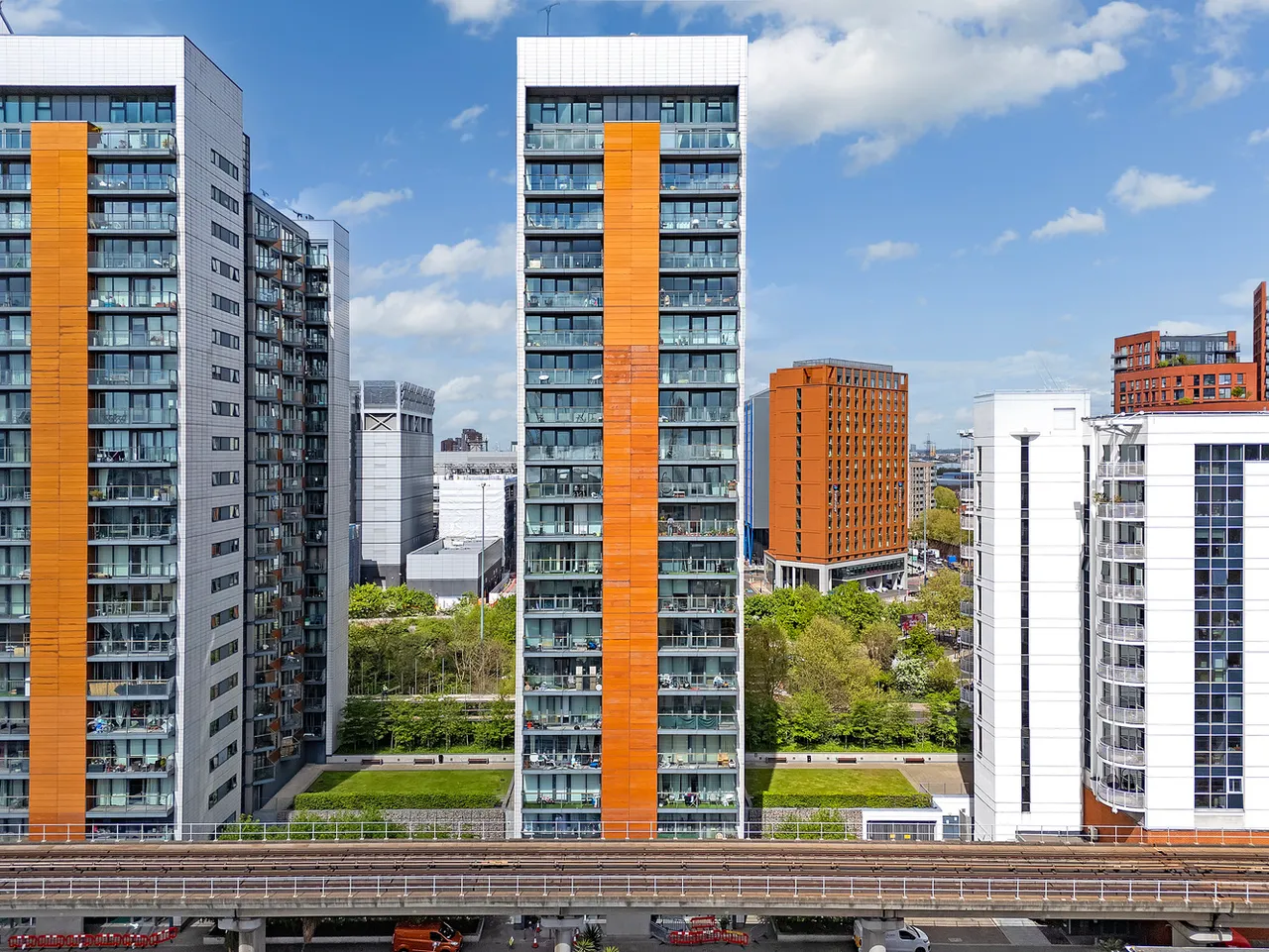 Neutron Tower, London, E14, photo 12