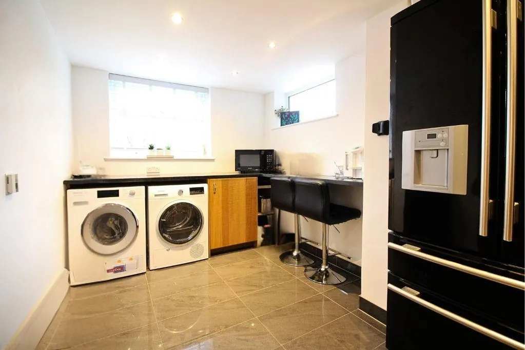 Woodlands Way, Horsham, West Sussex RH13 9TF, photo 7