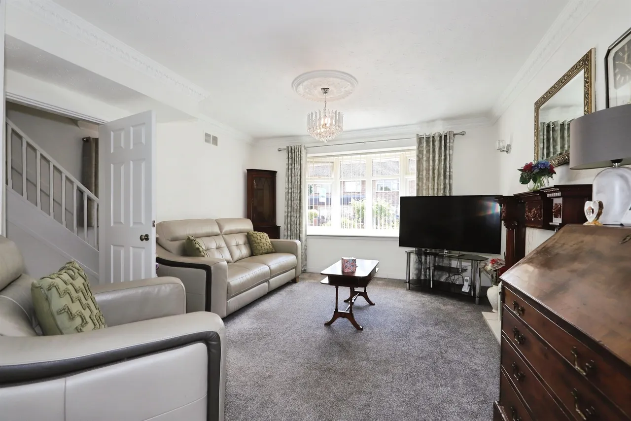 Meldon Drive, Bilston, WV14, photo 6