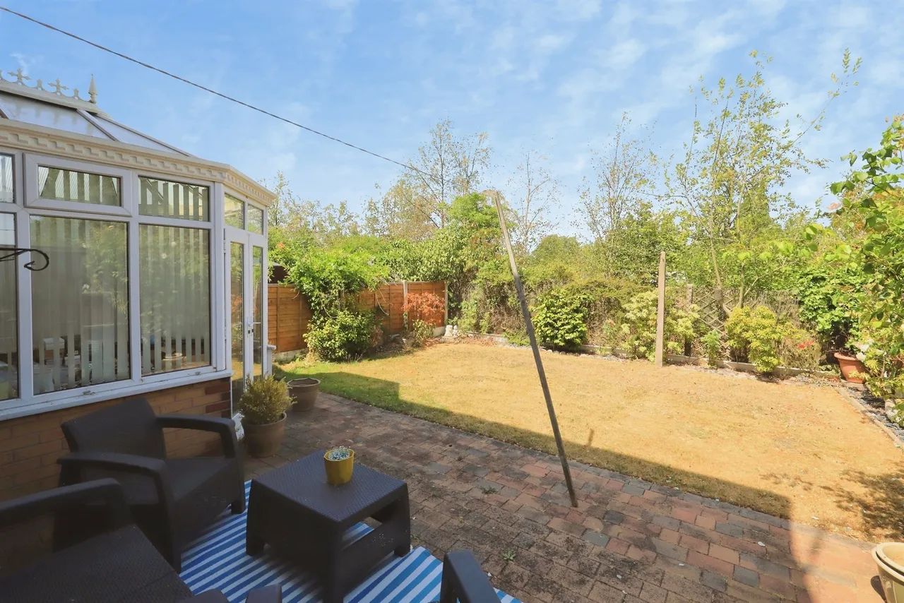 Meldon Drive, Bilston, WV14, photo 18