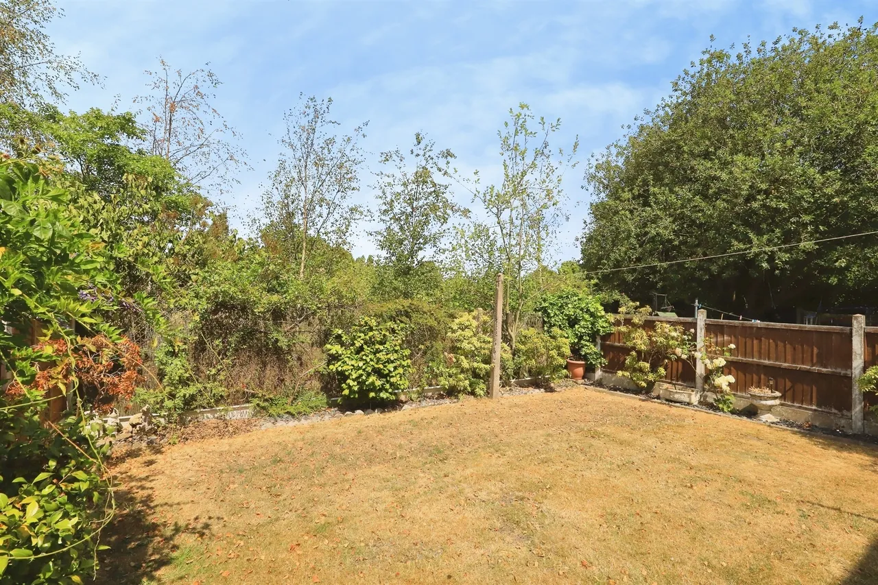 Meldon Drive, Bilston, WV14, photo 17