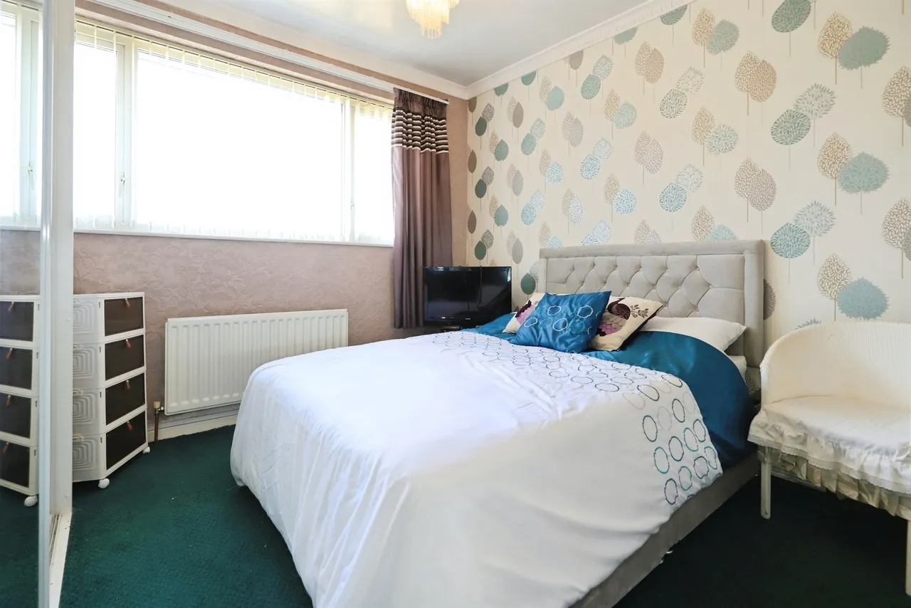 Meldon Drive, Bilston, WV14, photo 12