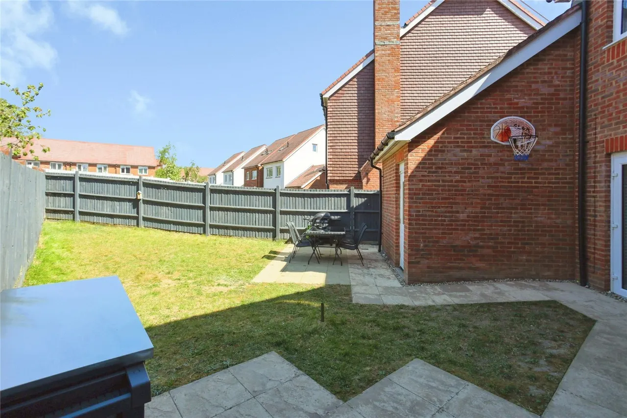 Hazelwood Close, Tonbridge, TN11, photo 11