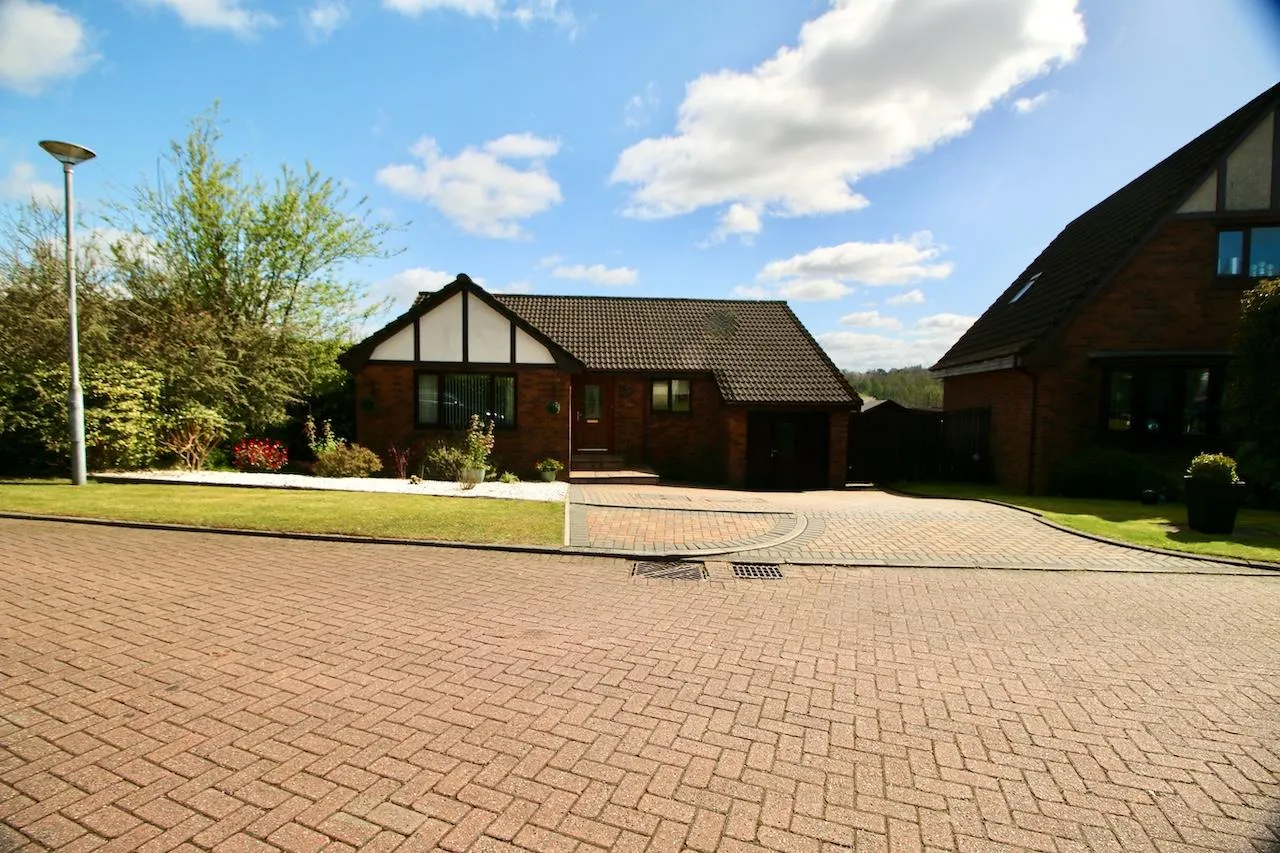 3 bed house for sale — Southerness Drive, Cumbernauld, G68 0HU