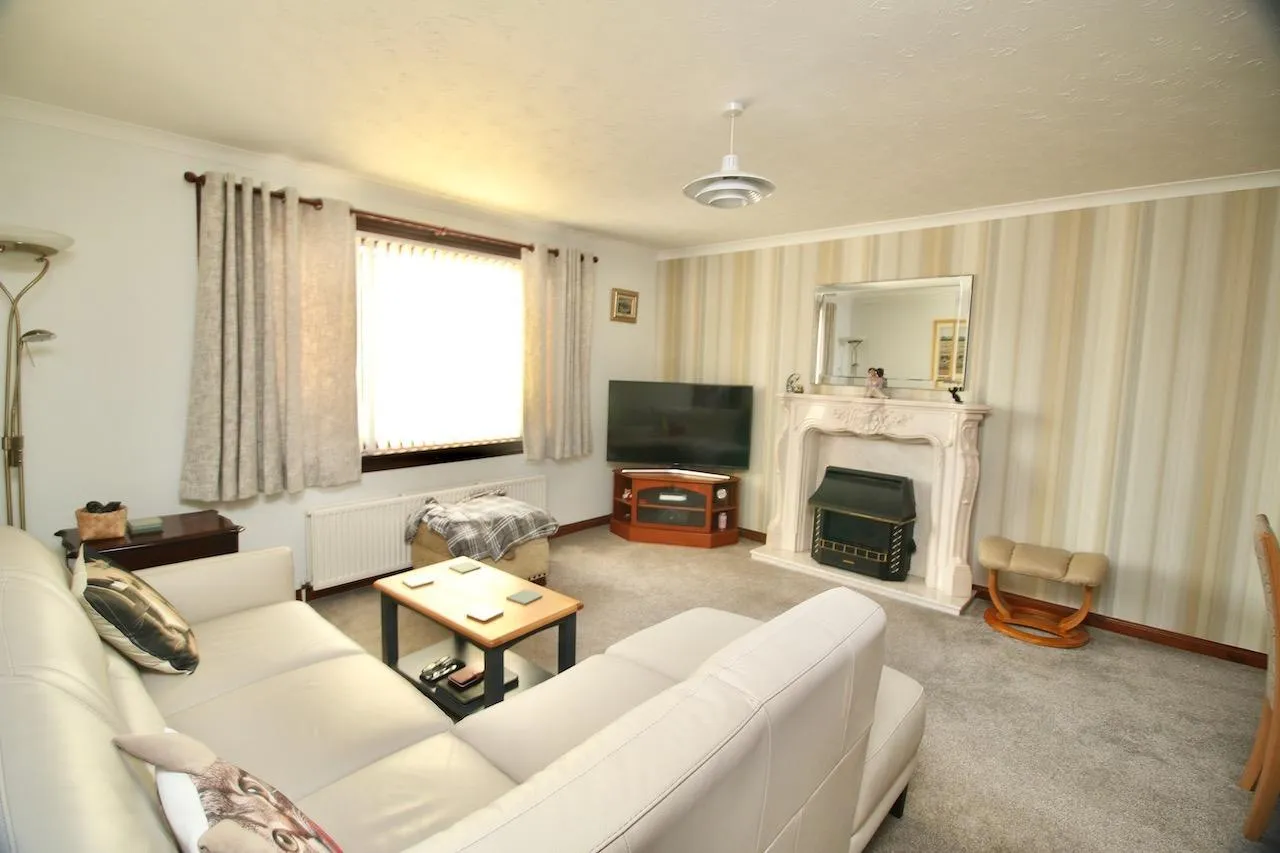 Southerness Drive, Cumbernauld, G68 0HU, photo 3