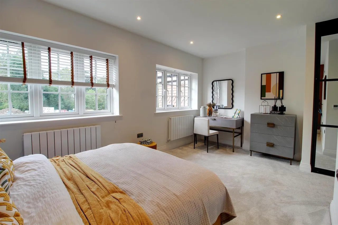 Bell Lane, Brookmans Park, AL9, photo 24