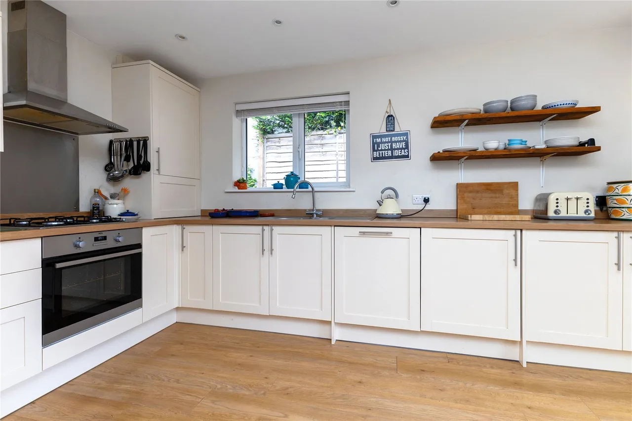 Hill Road, Grayshott, GU26, photo 3