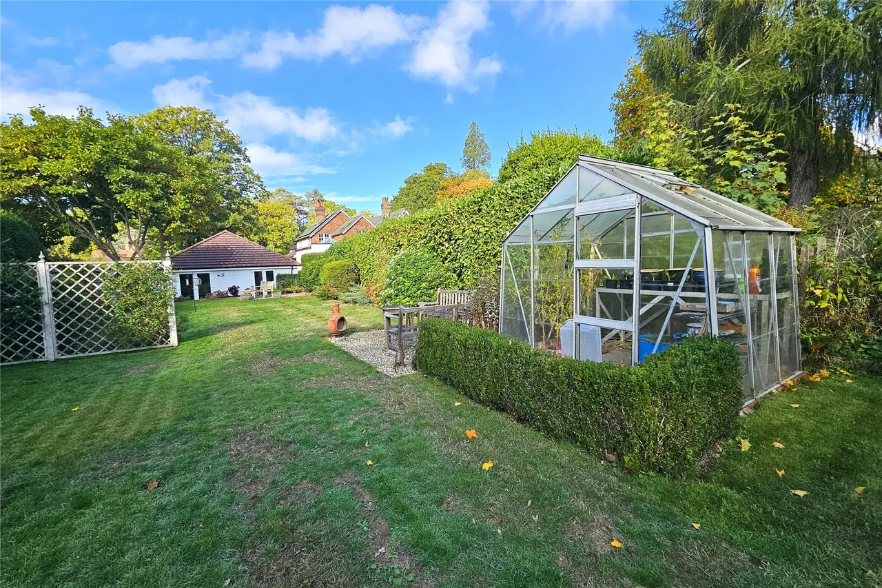 Hill Road, Grayshott, GU26, photo 12