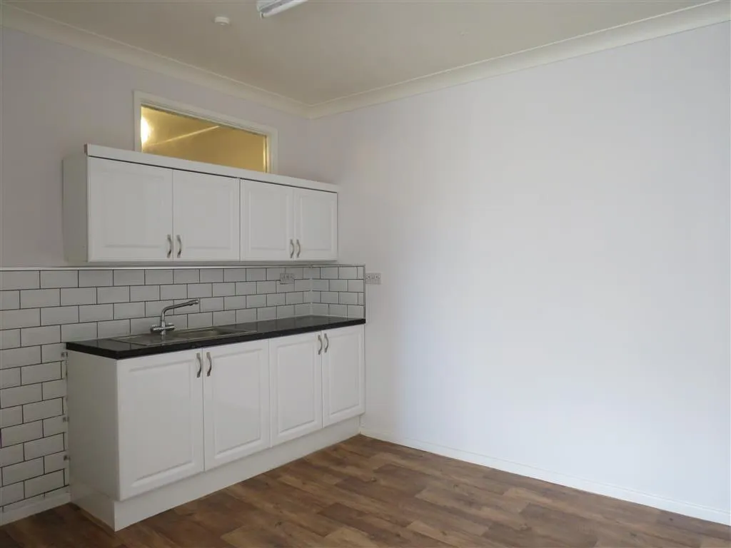 1 bed flat to rent, High Street, Dereham, NR19