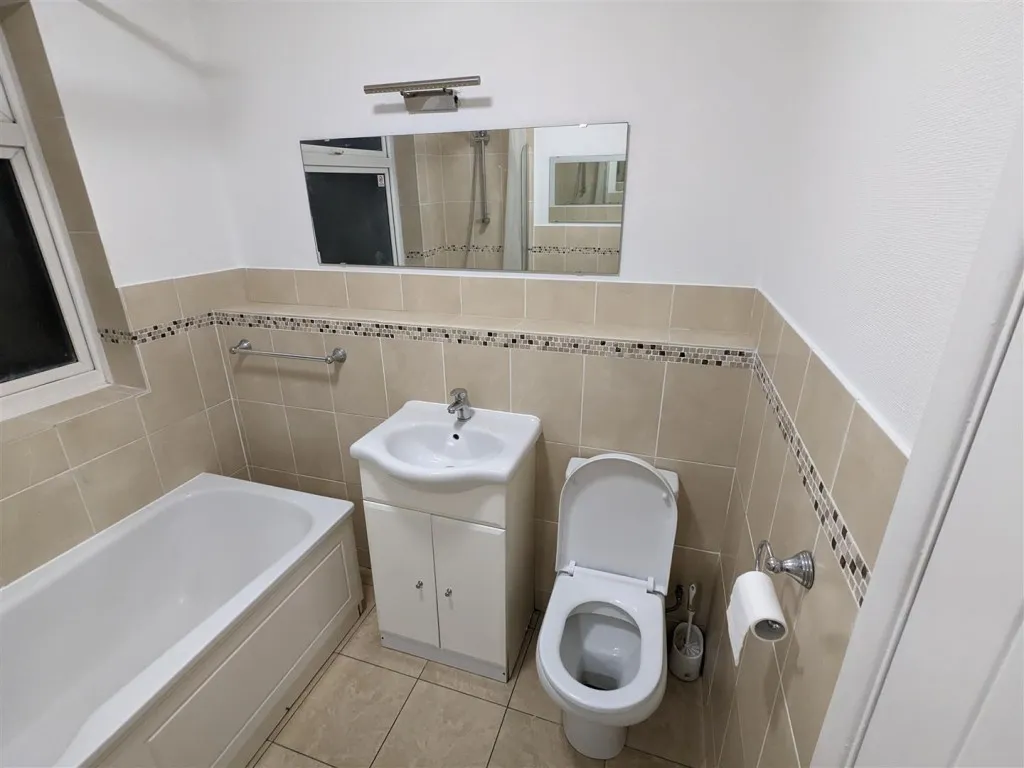 South Coast Road, Peacehaven, BN10, photo 7