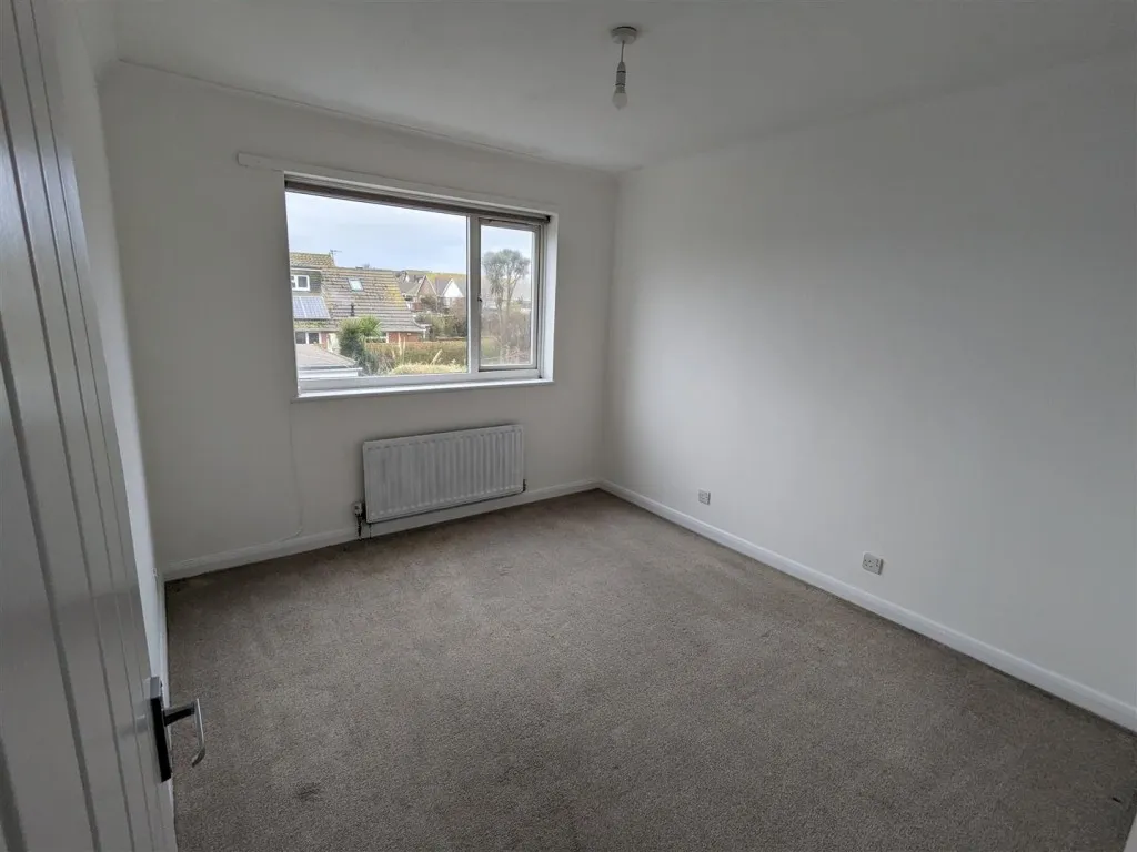 South Coast Road, Peacehaven, BN10, photo 3