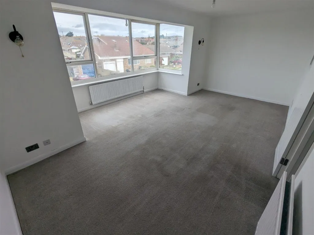 South Coast Road, Peacehaven, BN10, photo 4