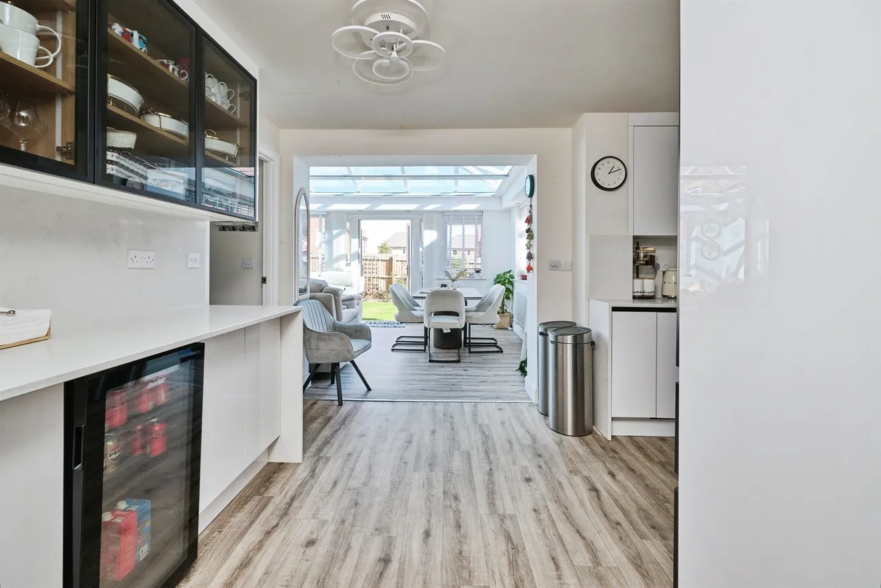 Langsett Gardens, Hampton Water, PE7, photo 6