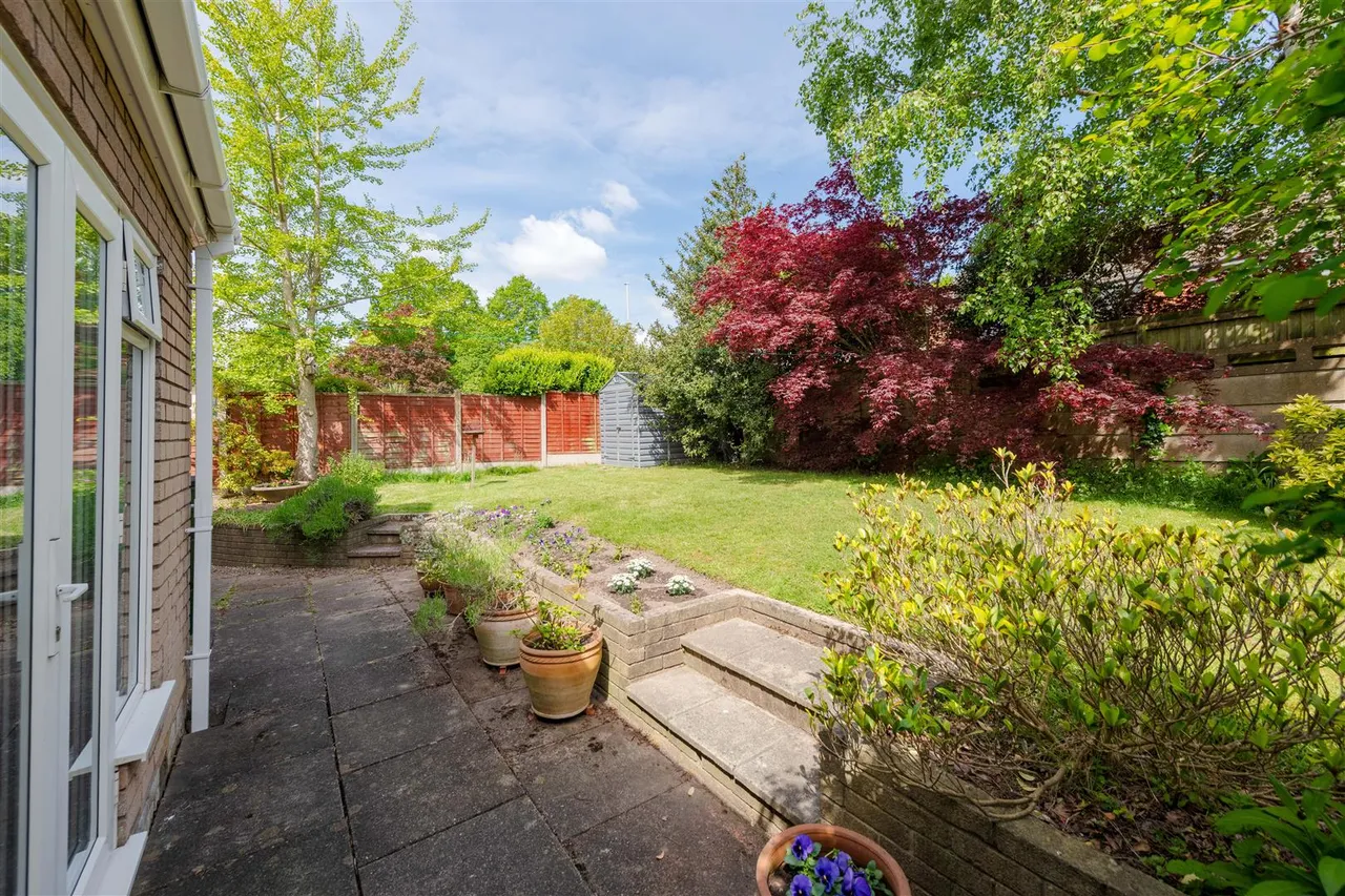 Wollescote Road, Pedmore, Stourbridge, photo 24