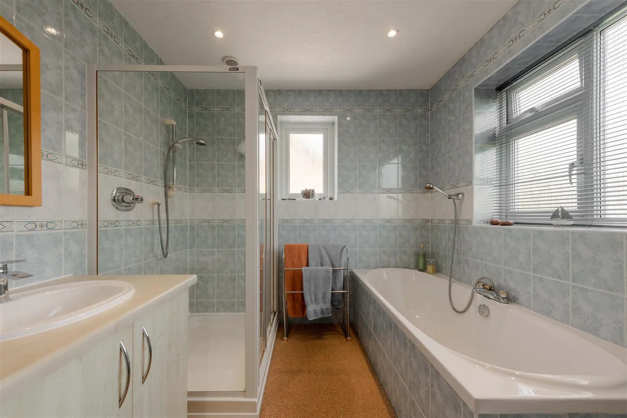 Wollescote Road, Pedmore, Stourbridge, photo 21