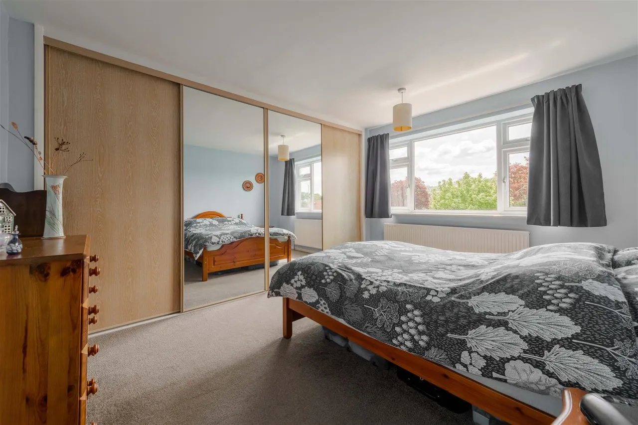 Wollescote Road, Pedmore, Stourbridge, photo 16