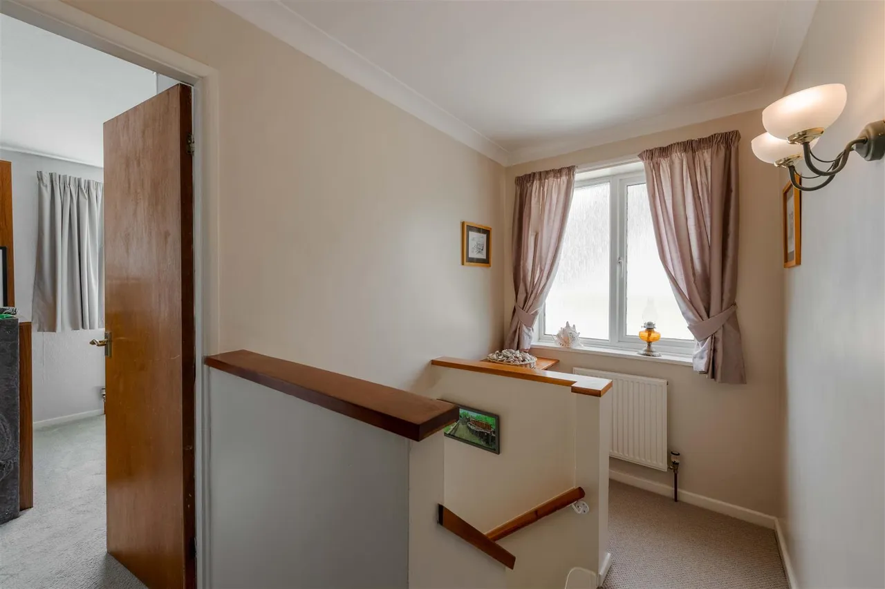 Wollescote Road, Pedmore, Stourbridge, photo 15