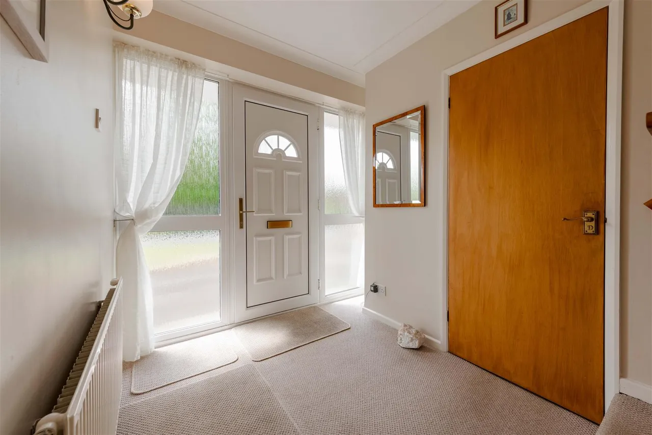 Wollescote Road, Pedmore, Stourbridge, photo 13