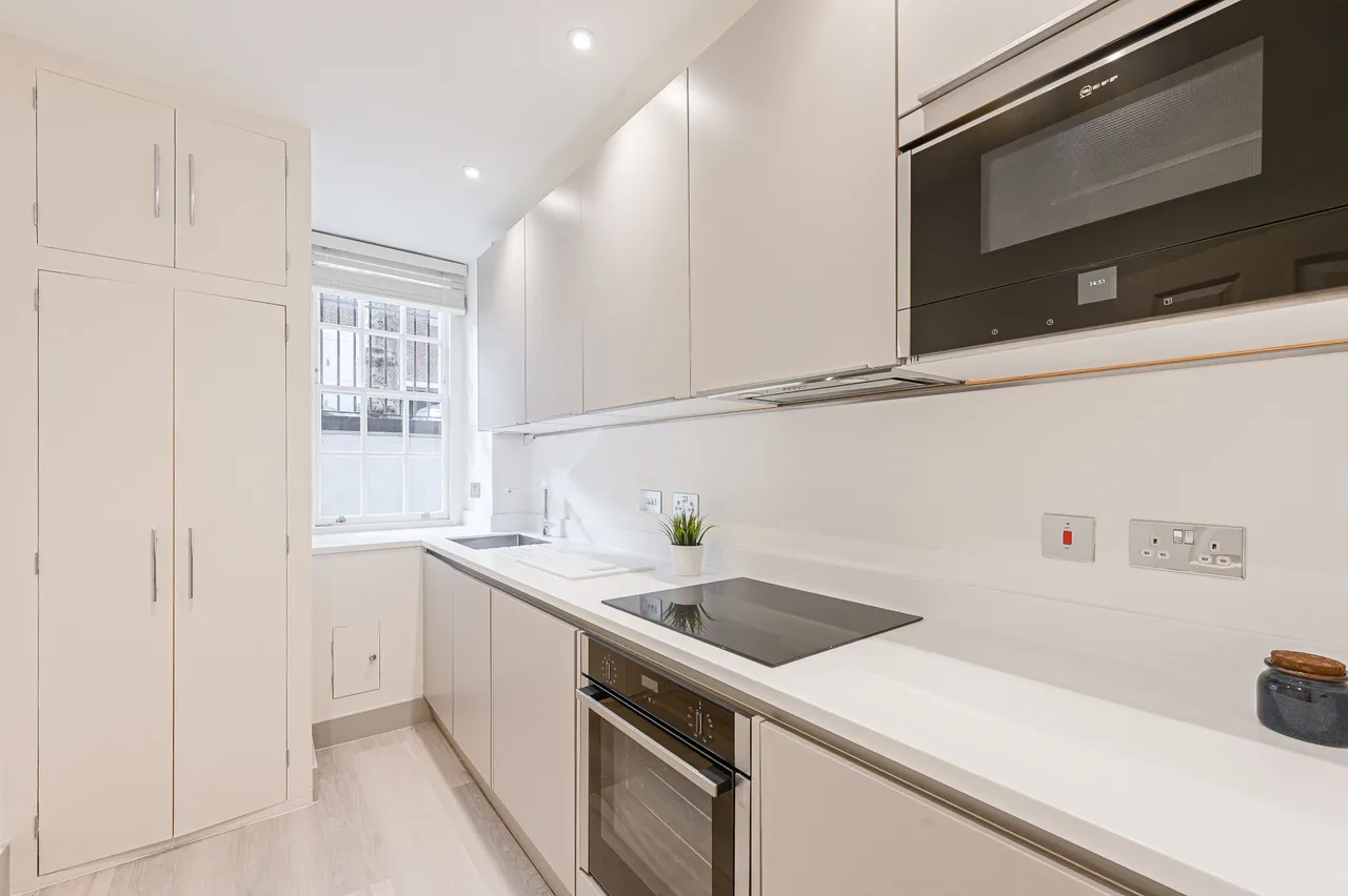 2 Vale Court, 21 Mallord Street, London, photo 12