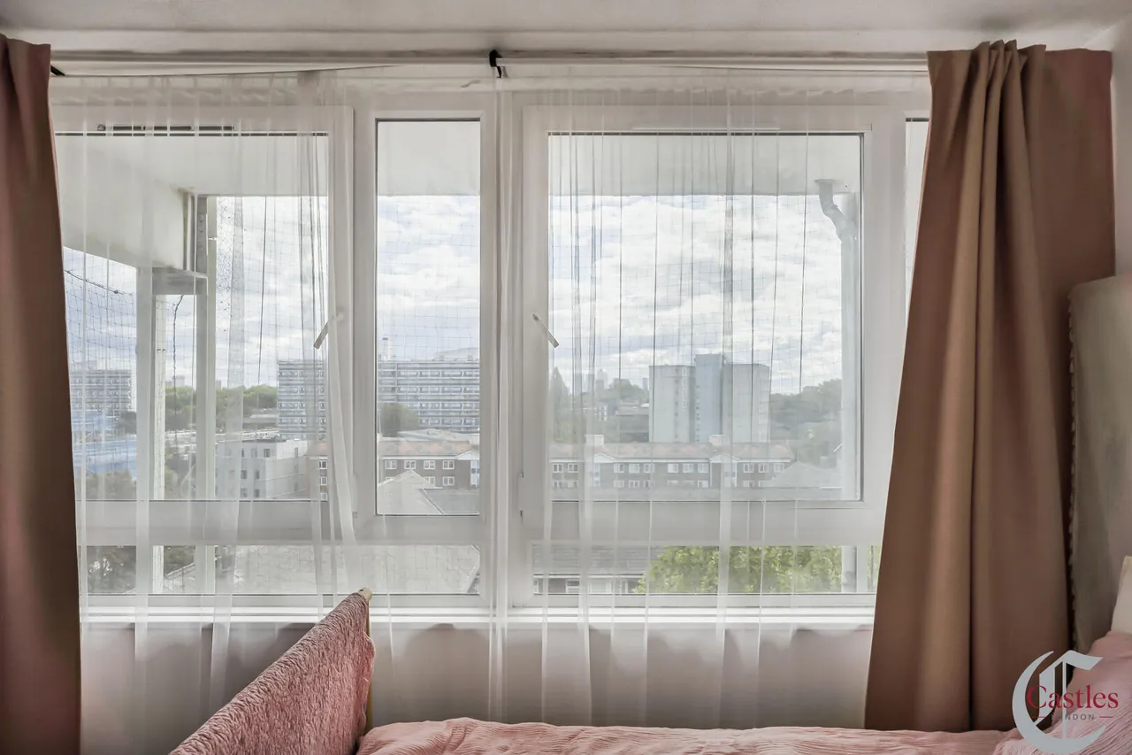 Berger Road, London, E9, photo 14