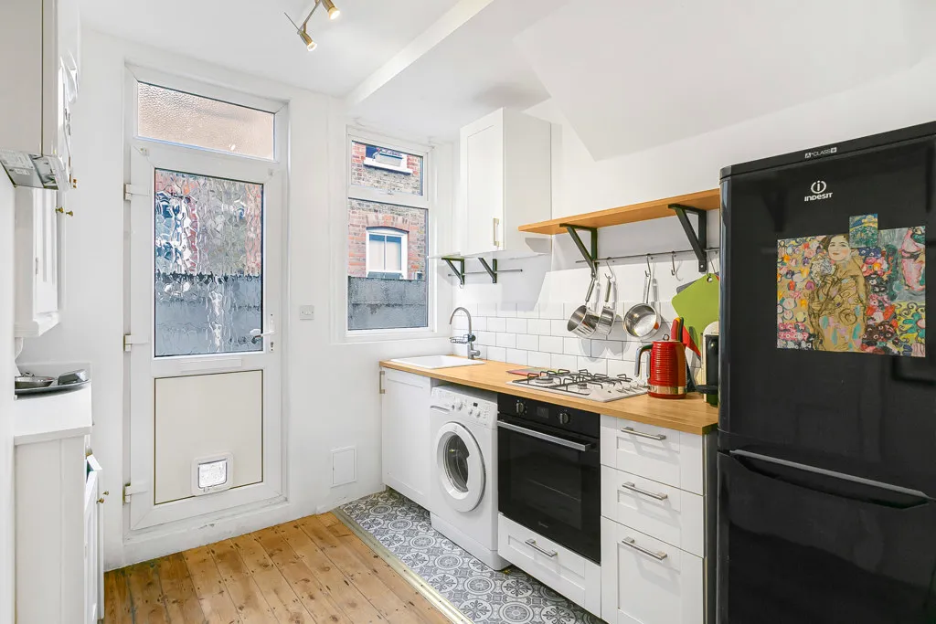 Harborough Road, London, SW16, photo 3