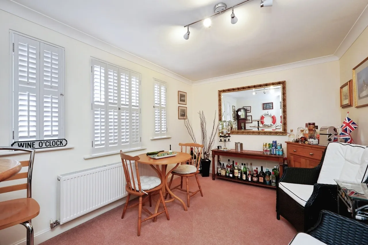 Alexandra Corniche, Hythe, Kent, CT21, photo 12