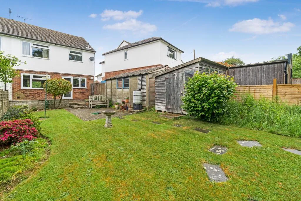 Oatfield Close, Cranbrook, TN17, photo 17