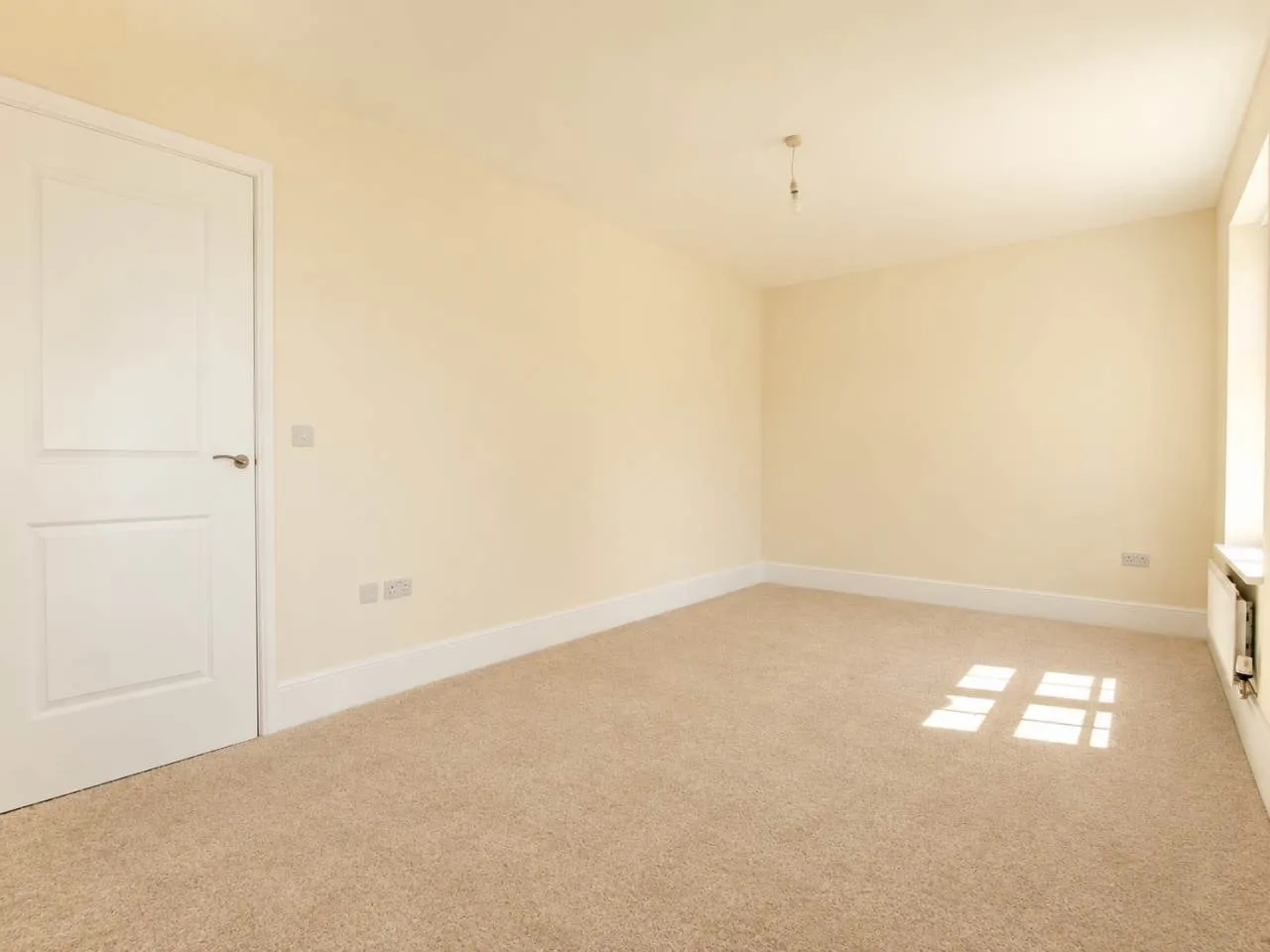 Thackeray Drive, Warfield, RG42, photo 9