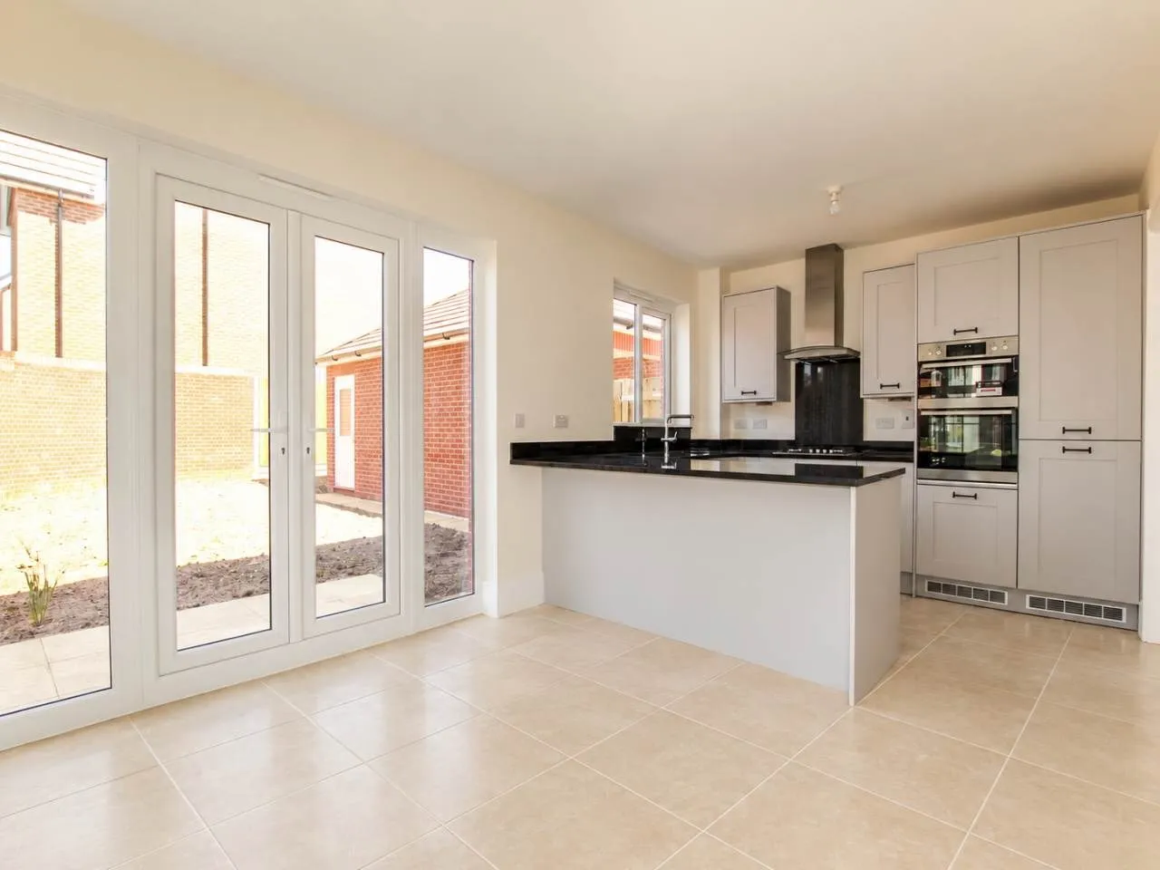 Thackeray Drive, Warfield, RG42, photo 7