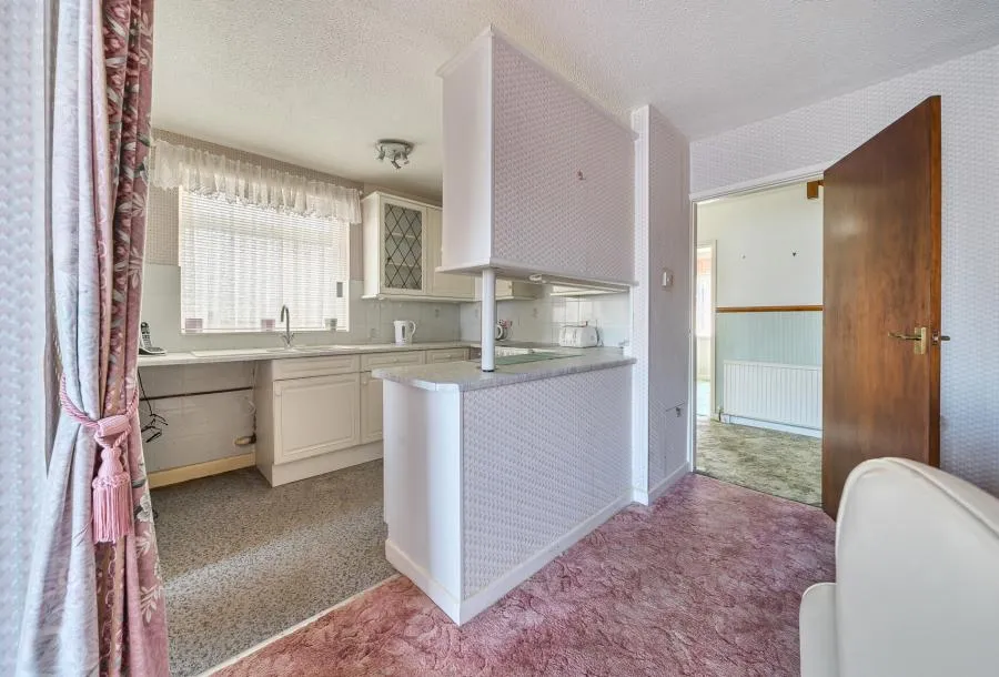 Roundways, Coalpit Heath, BS36, photo 8