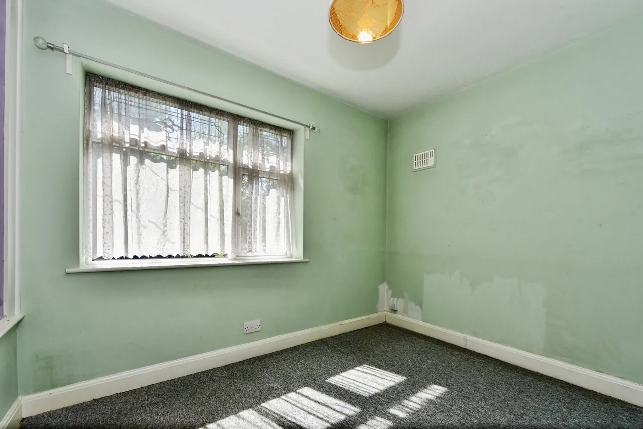 Willow Drive, Sheffield, South Yorkshire, S9, photo 16