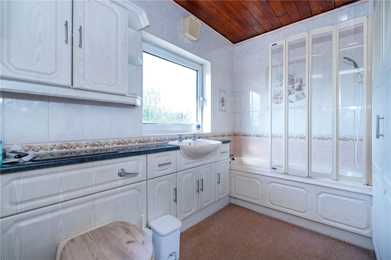 The Drove, Sleaford, Lincolnshire, NG34, photo 8