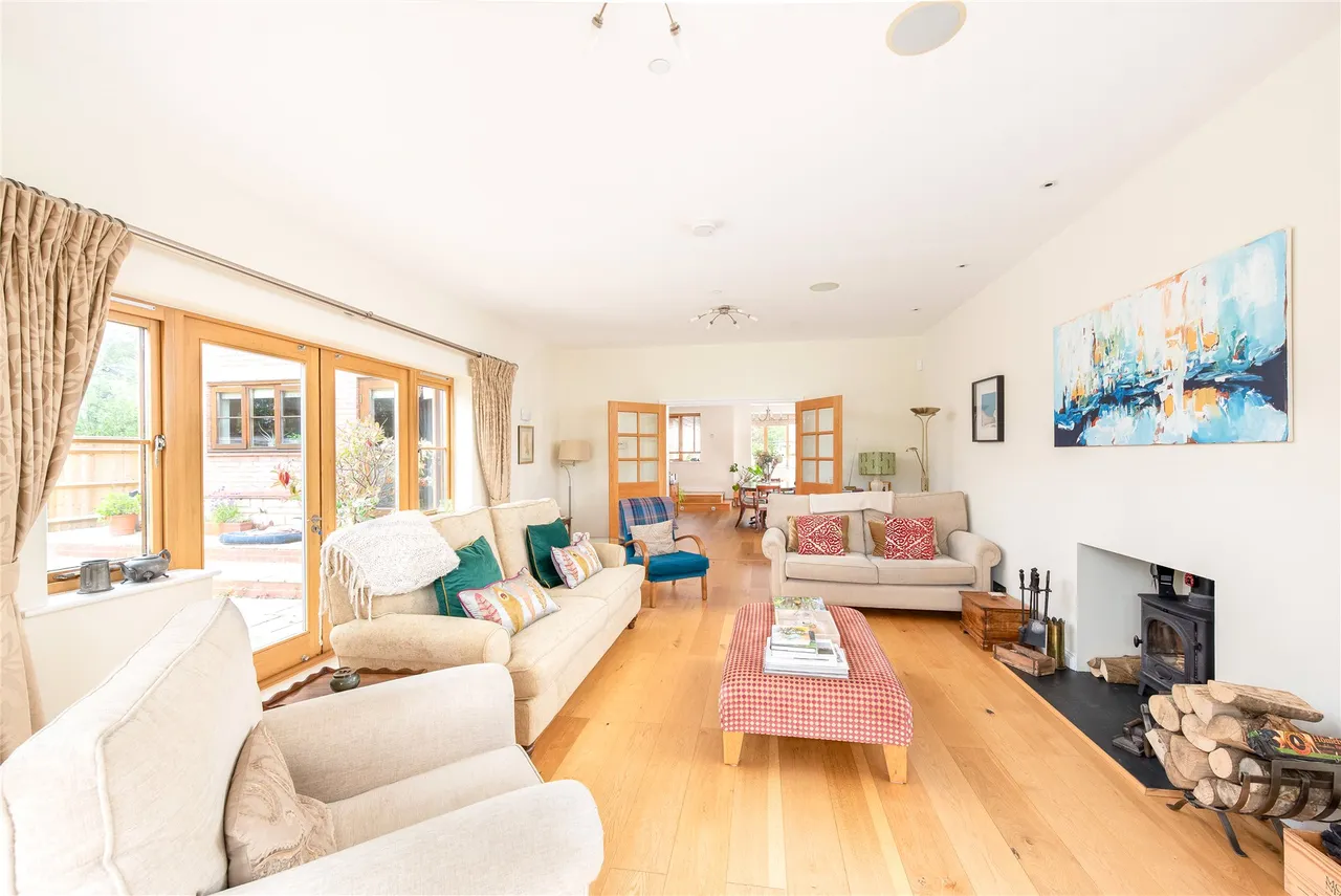 Back Street, Thornborough, MK18, photo 21