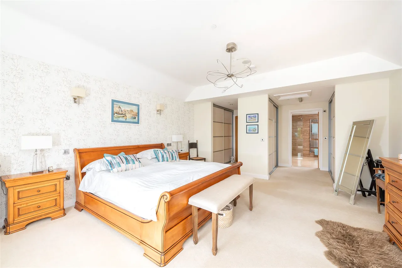 Back Street, Thornborough, MK18, photo 23