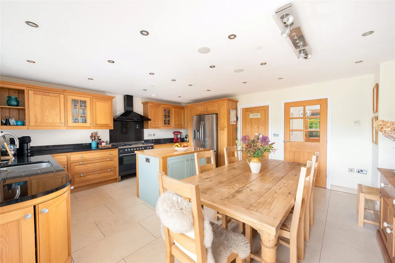 Back Street, Thornborough, MK18, photo 10